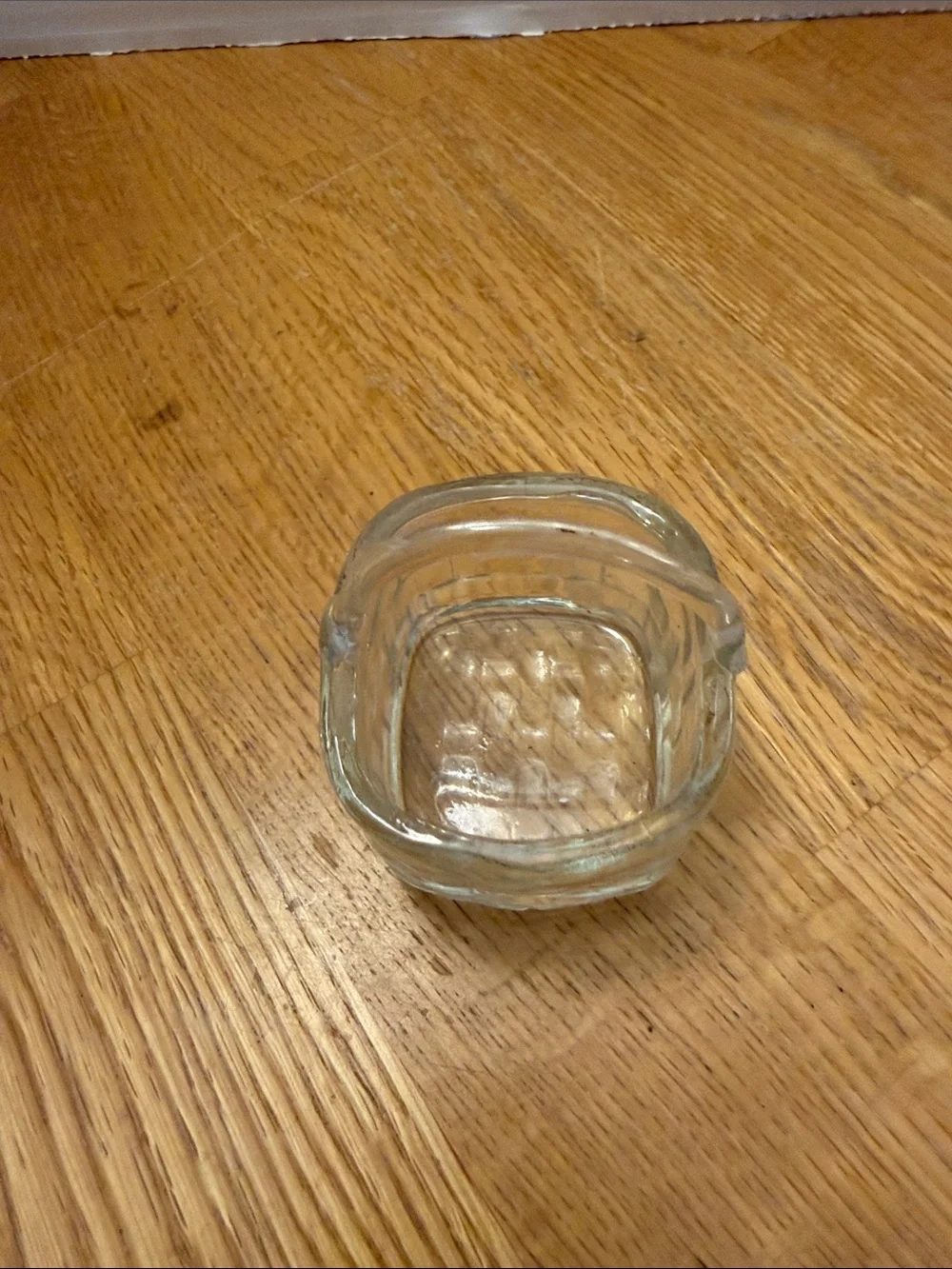 N/A clear glass